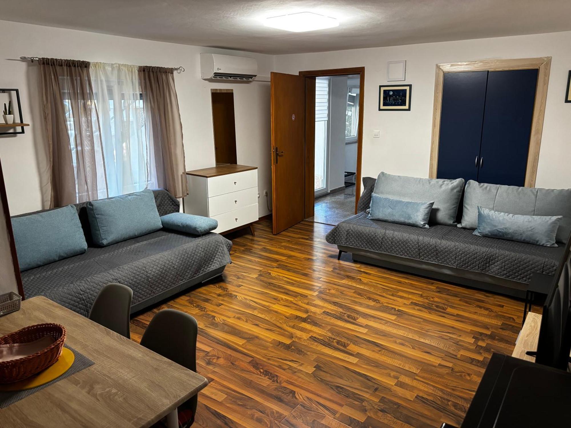 Apartment Rozi