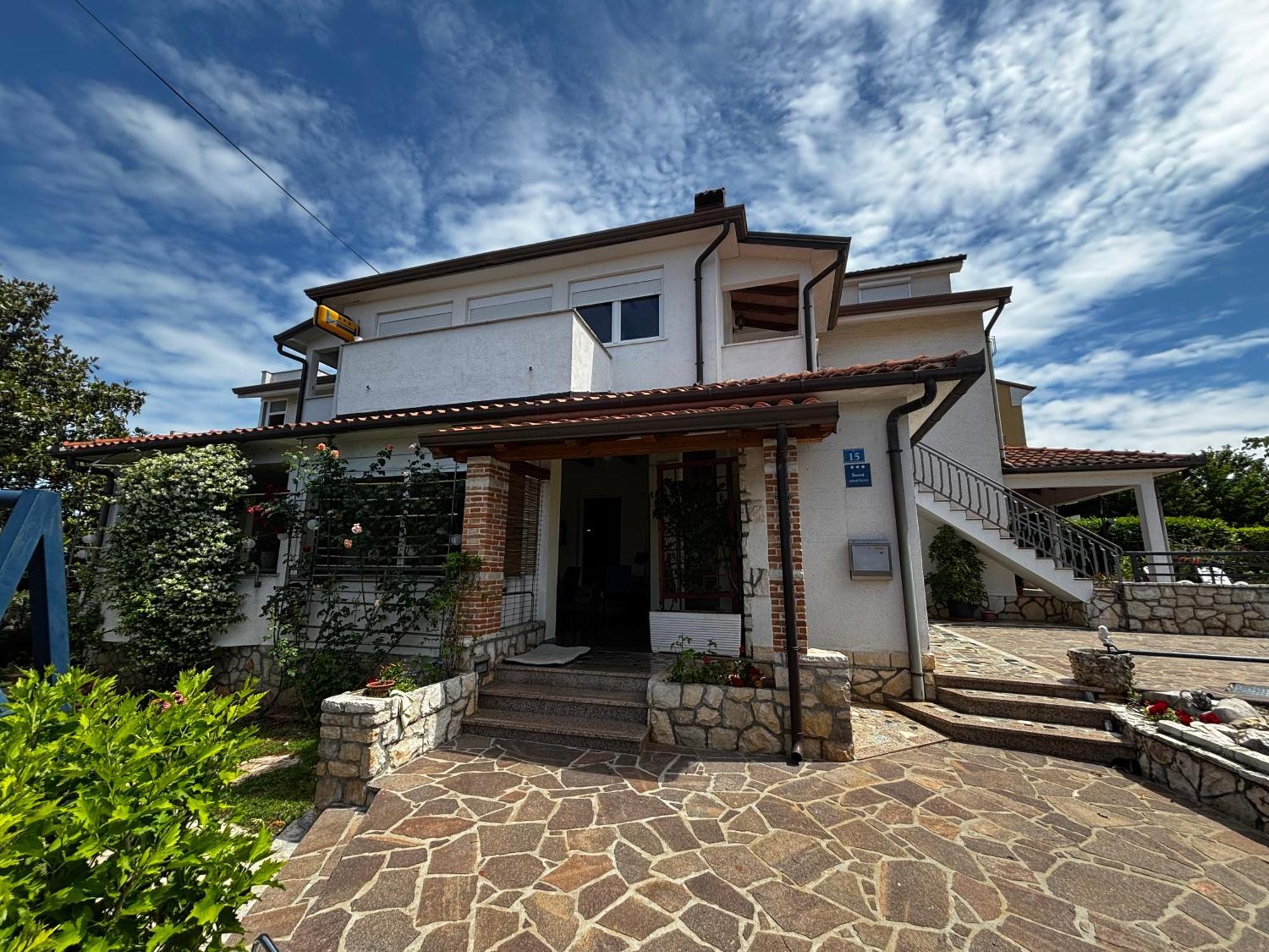 Apartman Rozi